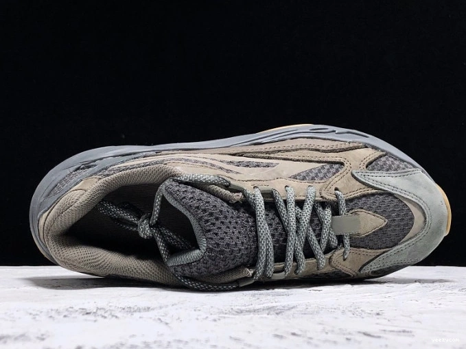 EG6860 Adidas 700 Geode v2 Yeezy Boost 1207